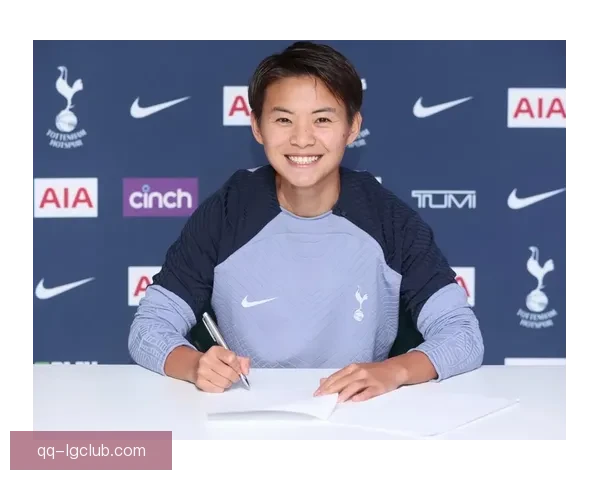 王霜加盟热刺女足后成功斩获英超处子球 成为球队新锐力量